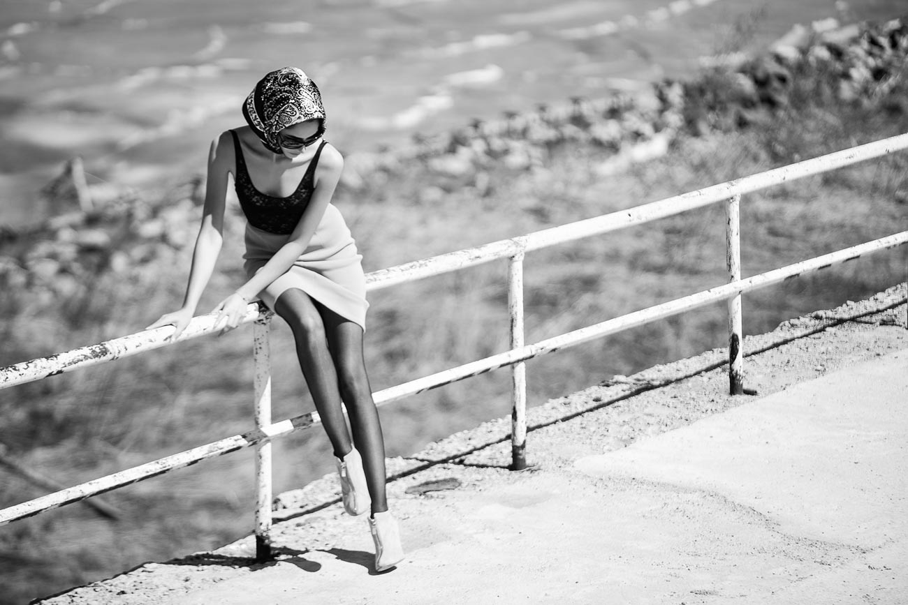 Լուսանկարիչ-Գագիկ Հարությունյան,<br>Մոդել-Արփի Յան Գոլտիեր,<br>Հայաստան (Սևան)<br>2017