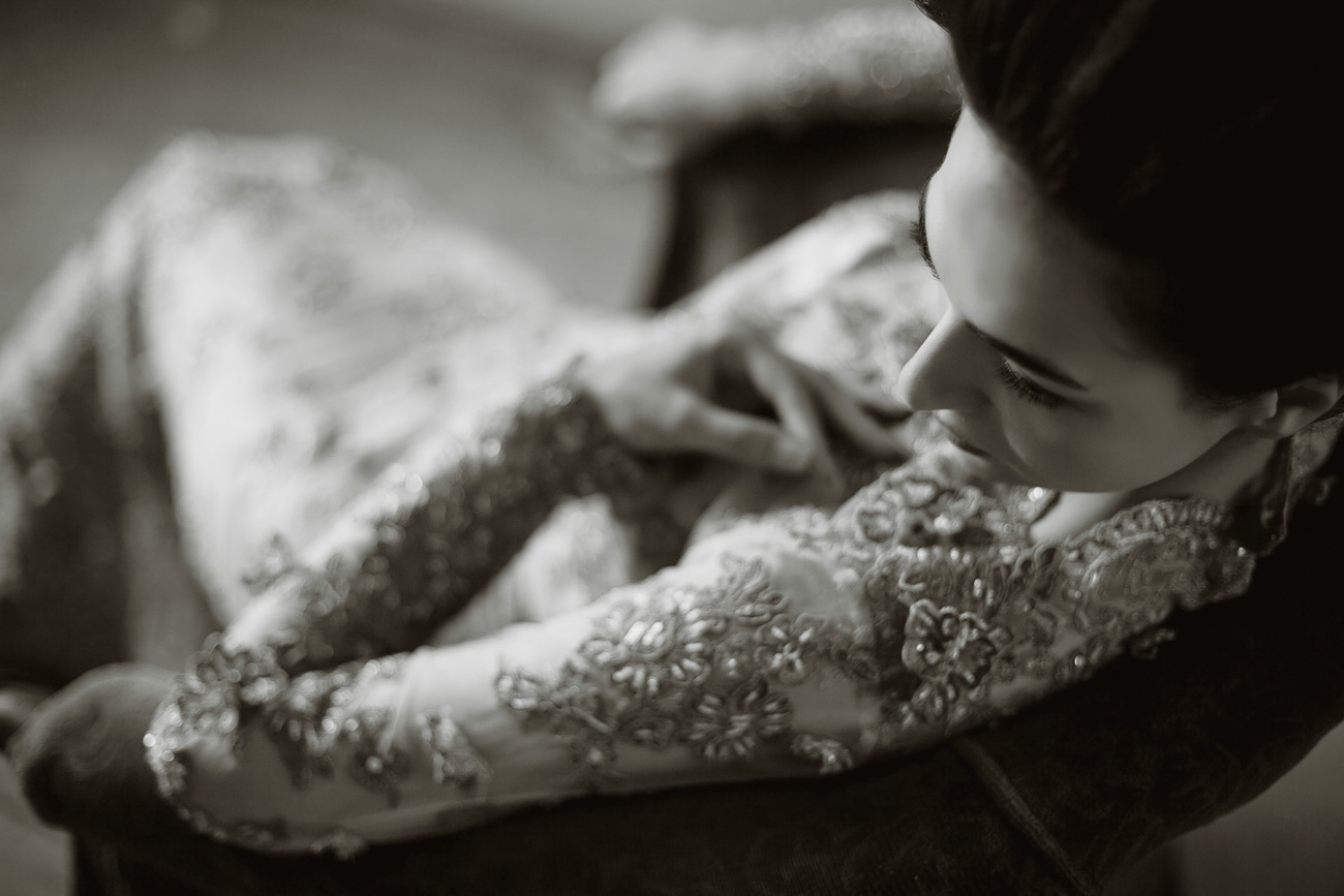 Լուսանկարիչ-Գագիկ Հարությունյան,<br>Մոդել-Լիլիթ Մարտիրոսյան,<br>Դիզայներ-Վահան Խաչատրյան,<br>Հայաստան Երեւան<br>2014