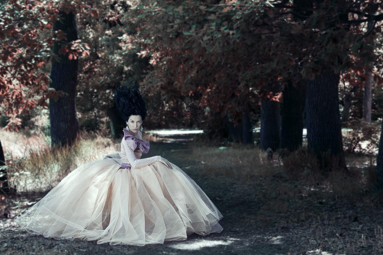 Photographer-Gagik Harutyunyan,<br>Model-Anna Babayan,<br>Designer-Alisa Harutyunyan,<br>Armenia Yerevan<br>2012