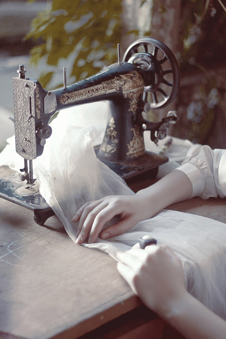 Photographer-Gagik Harutyunyan,<br>Hands-Ruzan Apresyan, Armenia Yerevan<br>2013